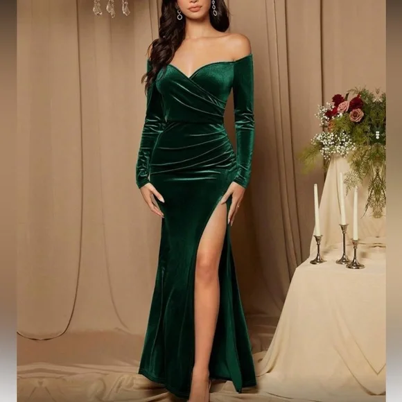 slim fit dress slacks Classic Off the Shoulder Emerald Green Velvet Prom Dress Graduation Dress main image 1